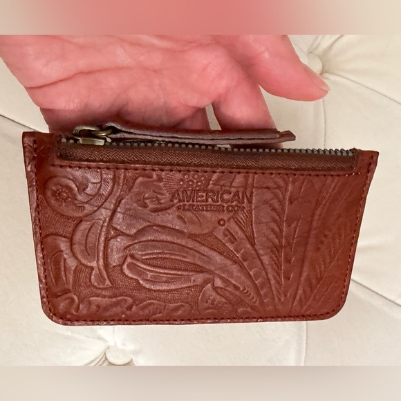 American Leather Co. Embossed Floral Wallet Card Coin - Picture 2 of 5